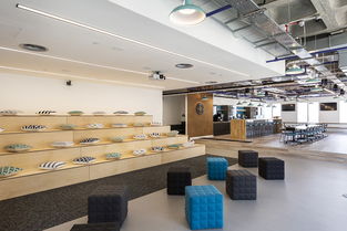 暗藍黑白 英國網絡安全公司Digital Shadows倫敦總部設計欣賞